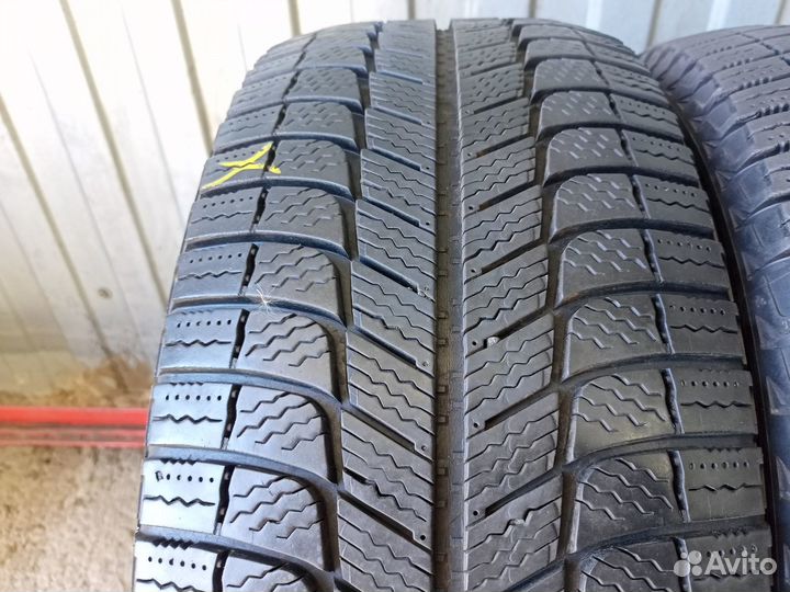 Michelin X-Ice 215/45 R17
