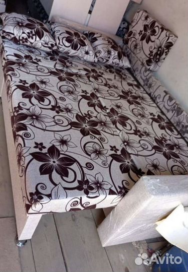 Диван угловой # 777