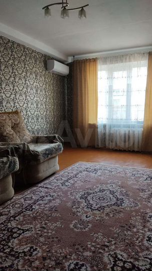 2-к. квартира, 56 м², 2/5 эт.