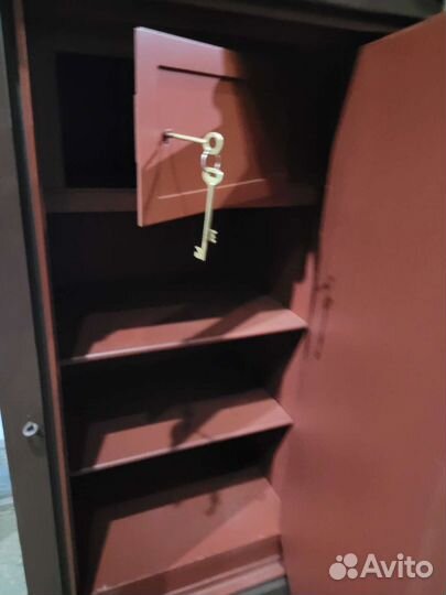 Старинный сейф Сань - Галли 19 в