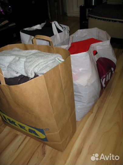 3 огромных пакета вещей