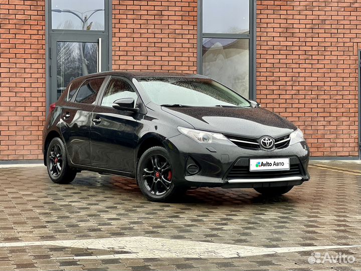Toyota Auris 1.3 МТ, 2014, 98 106 км