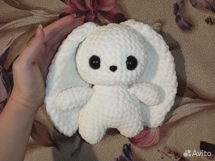 Вязаный зайчик