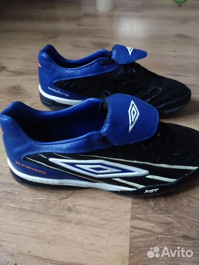 Футбольные бутсы 43 размер