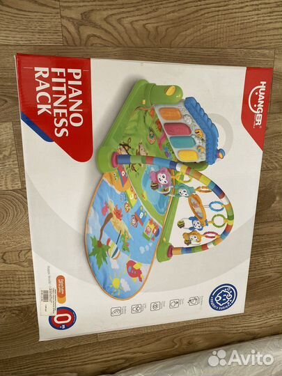 Развивающий коврик с пианино