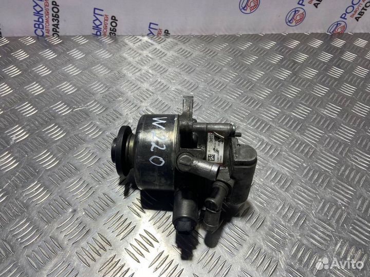 Насос гур Mercedes-Benz W220