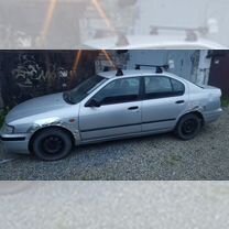 Nissan Primera 1.6 MT, 1998, 320 000 км, с пробегом, цена 50 000 руб.