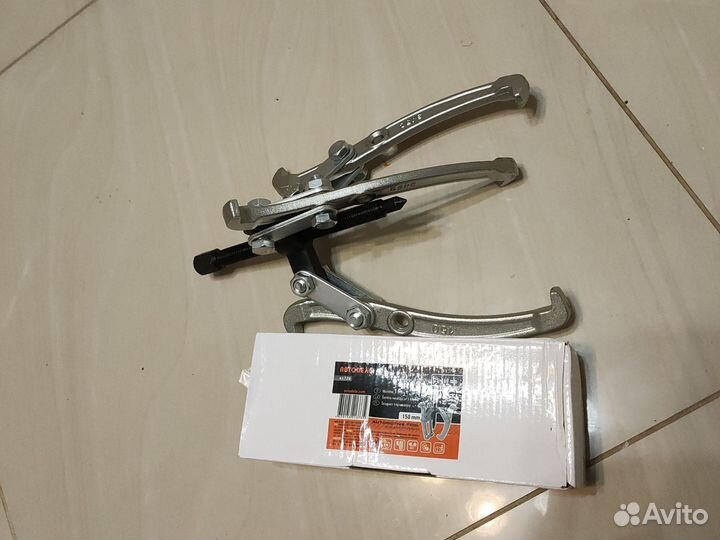 Съёмник шестерён маховиков подшипников