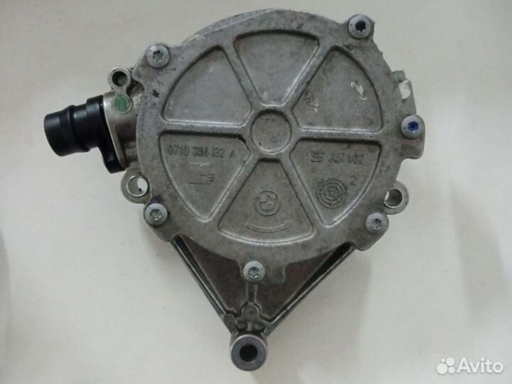 Насос вакуумный BMW F30 X1 X3