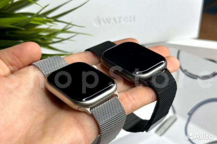 Apple Watch 9 45mm Midnight / Silver