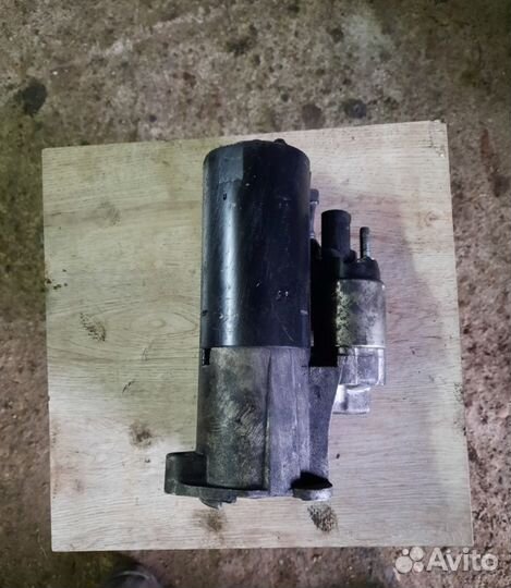 Стартер Audi A6C6 04-09г 2,0 TDI