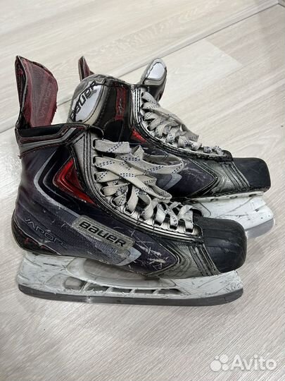 Хоккейные коньки bauer
