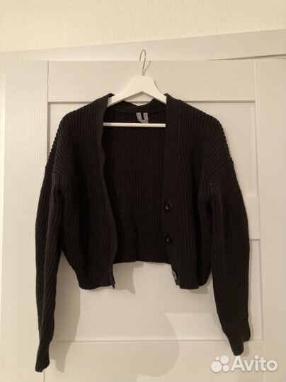 Кофта женская вязаная на пуговицах