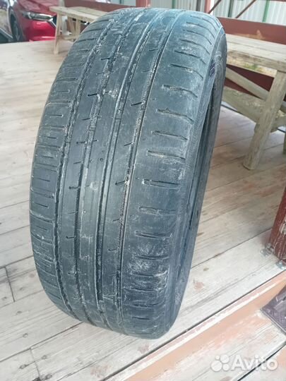 Nokian Tyres Hakka Blue 2 215/60 R16 99V