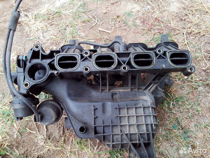 Коллектор впускной focus 2