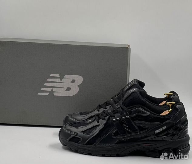 Кроссовки New Balance 1906