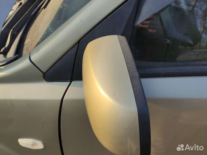Зеркало заднего вида левое Kia Rio 2 до рест