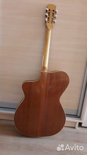 Гитара Кремона 