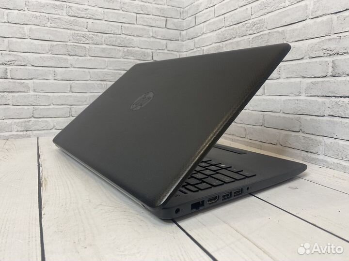 Быстрый ноутбук HP на SSD с гарантией