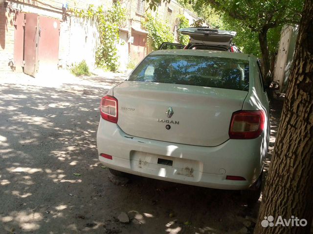 Крышка багажника Рено Логан 2 авторазборка Франция