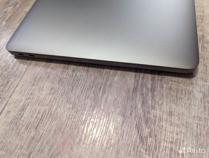 Apple Macbook Pro 13
