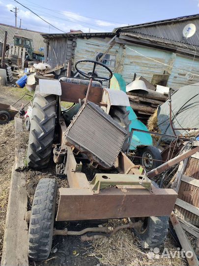 Мини-трактор, 1990