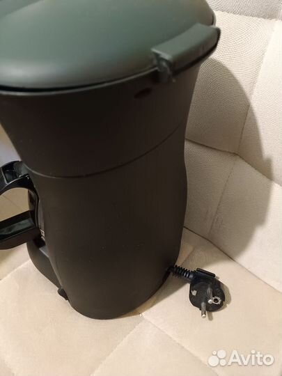 Кофеварка Redmond капельная