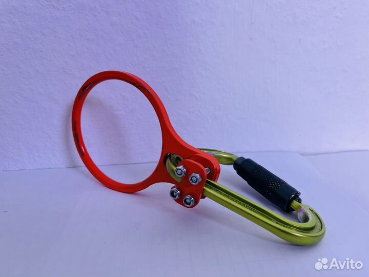 Восьмерка на карабине