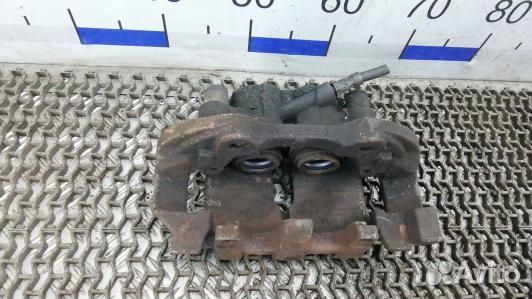 Суппорт тормозной передний левый mercedes benz M-c