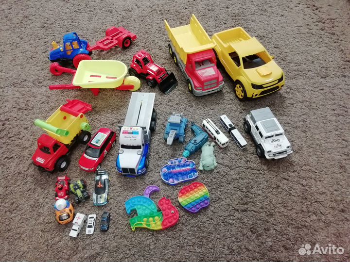 Игрушки для мальчика пакетом