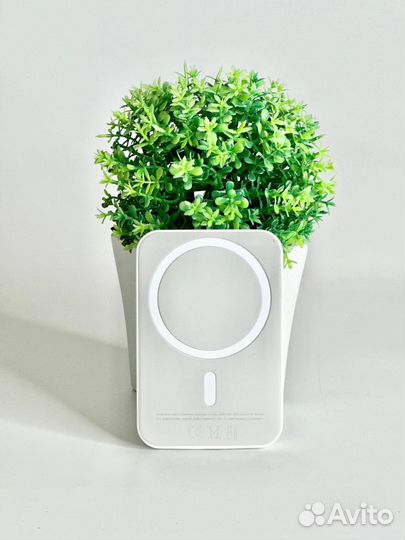 Apple magsafe battery pack