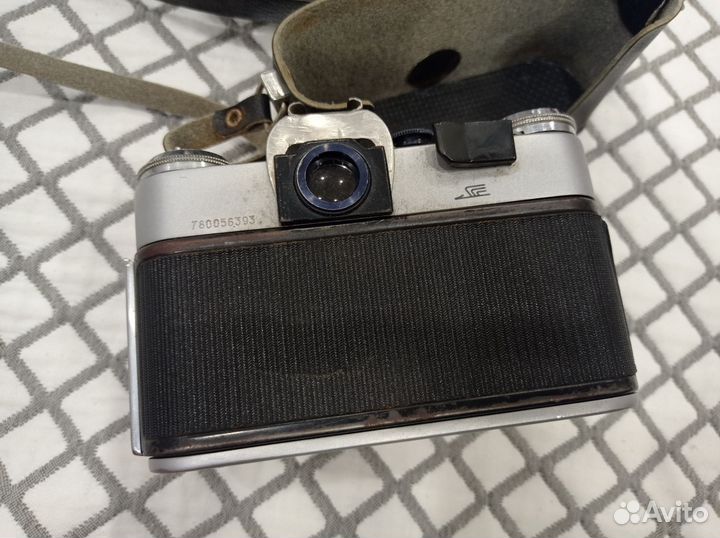 Фотоаппарат Зенит-е + Гелиос-44-2