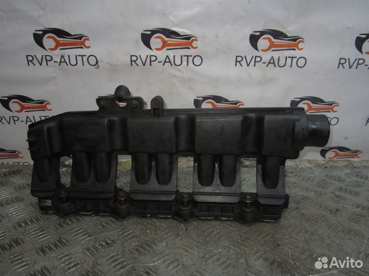 Коллектор впускной Ford Transit 6 2.0 Diz 2000-06