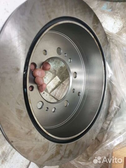 Тормозной диск lexus lx 570, 2007 год 2015