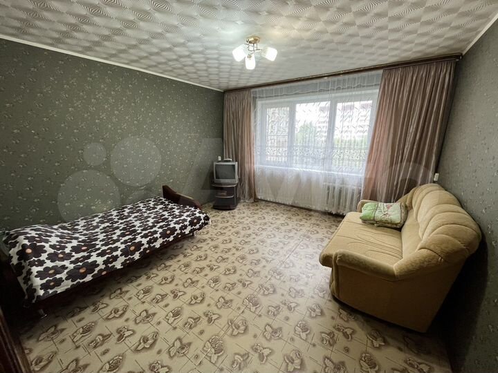 2-к. квартира, 56 м², 6/9 эт.