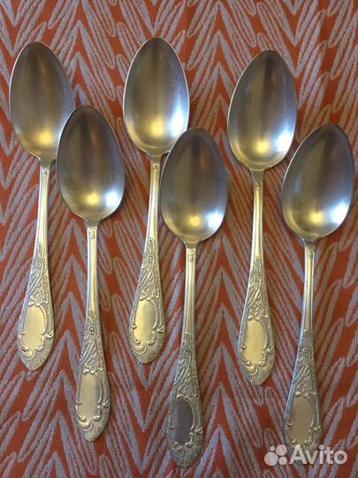 Наборы мельхиоровых ложек,ножей.ссср