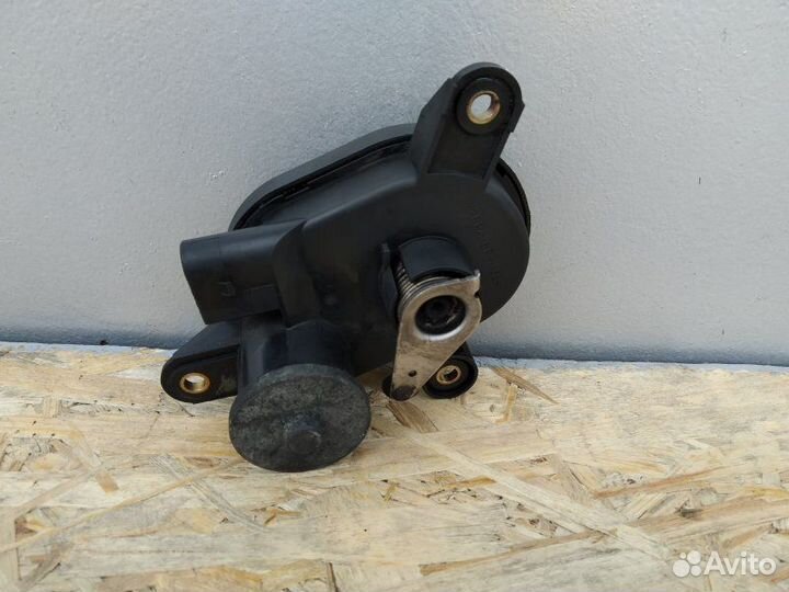 Сервопривод заслонок Mercedes C-Class W203 OM611