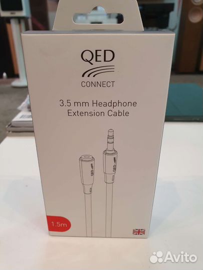 QED Connect 3.5 mm Headphone Extension 1.5m