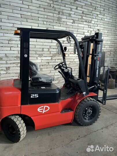Вилочный погрузчик EP Equipment CPCD25T3, 2023