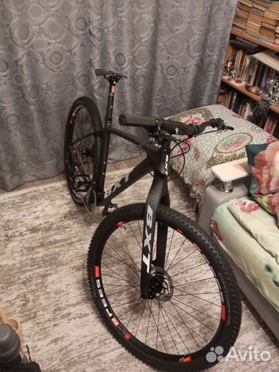 Карбоновый велосипед