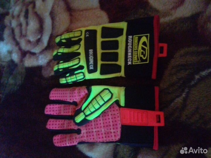 Перчатки новые