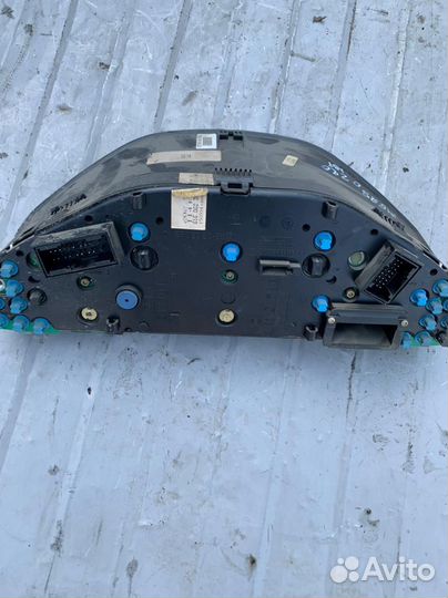 Панель приборов Mercedes-Benz C-Class