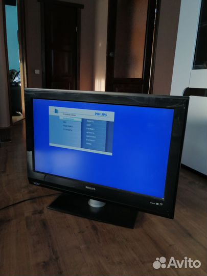 Телевизор Philips 32 дюйма