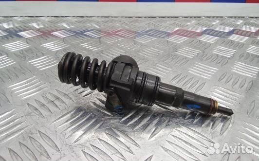 Форсунка дизельная volkswagen touareg 7L (PEA18AL0