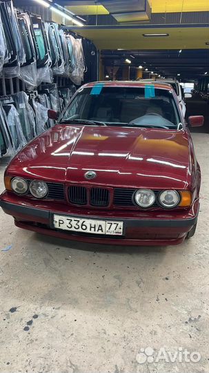 Лобовое стекло Bmw E34 Бмв е34