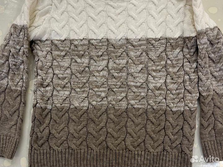 Свитер для девочки