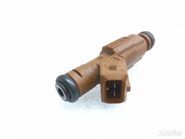 Форсунка топливная Volvo Xc90 1 дорест 2.5 B5254T