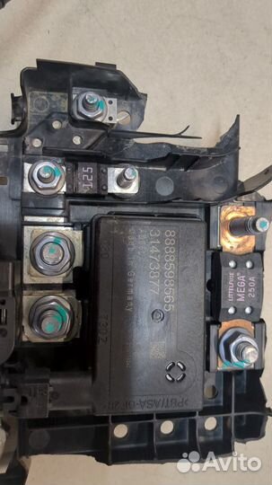 Блок предохранителей Volvo XC40, 2019