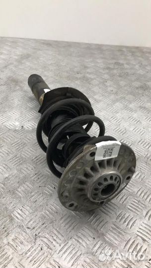 Стойка амортизатора передняя правая BMW 3 6867450