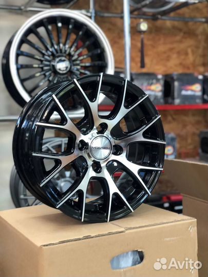 13/4/98 на LADA 2101 2102 2103 2104 2106 2107